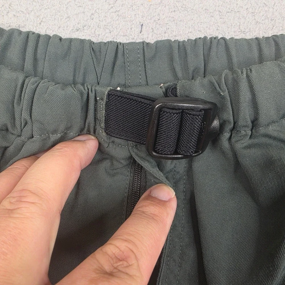 The North Face Cargo Hiking Shorts Mens Medium Green‎ Nylon Belted